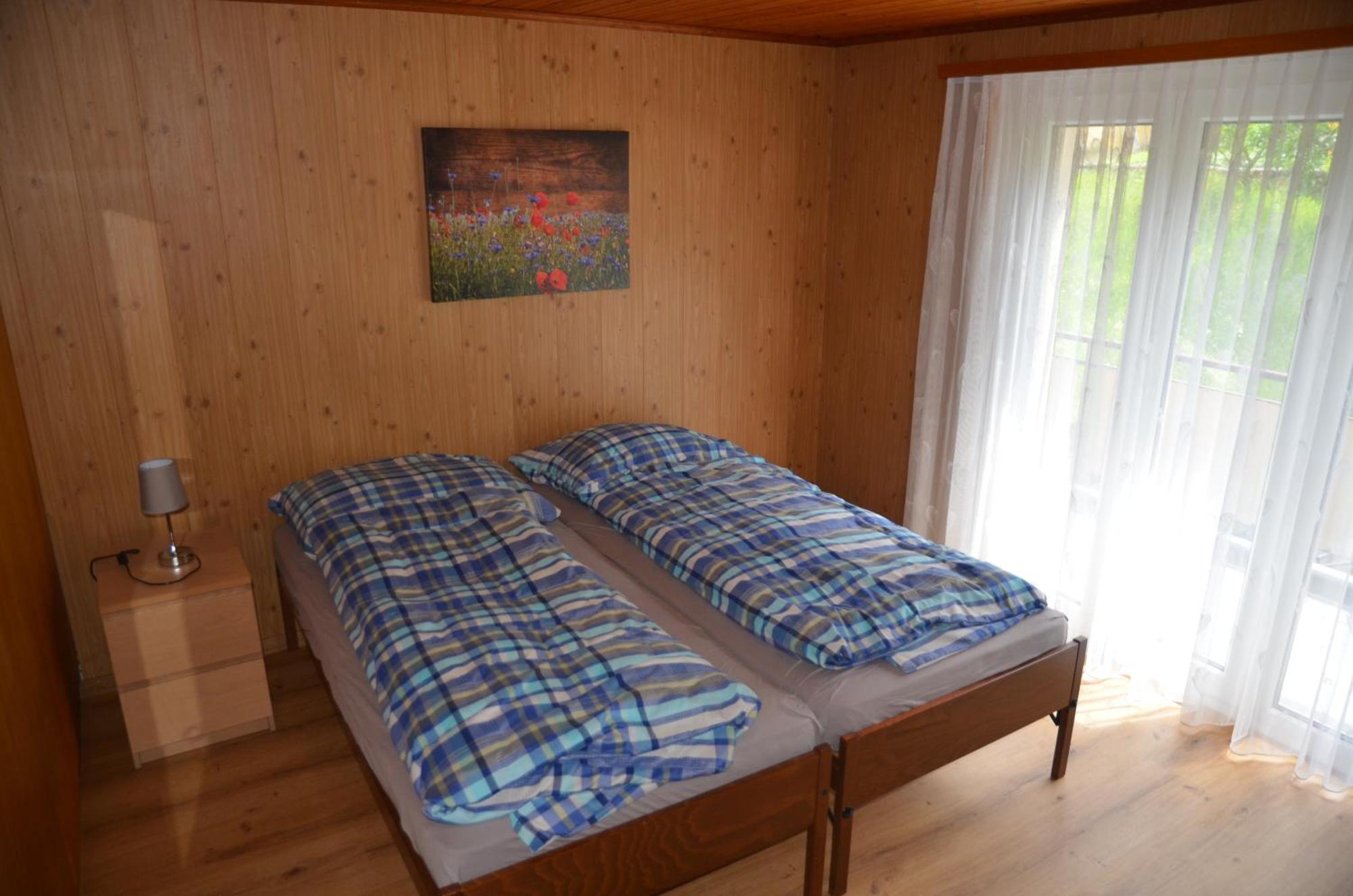 Grosse, Schoene Wohnung Im Gruenen Brig Kültér fotó